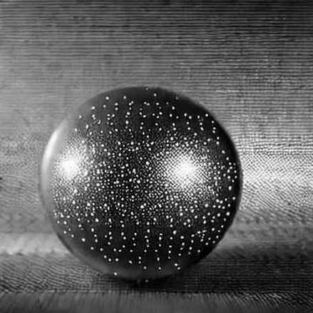Apple's Smart Home AI Pivot: A Macro-Crypto Catalyst for DePIN and Privacy Tokens
